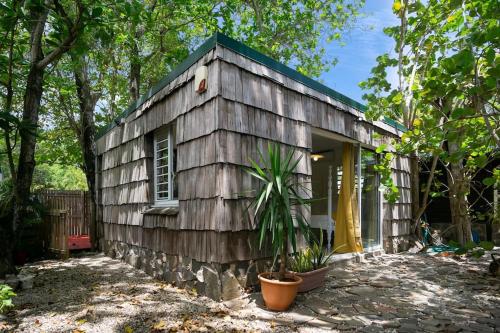 Bungalow Les Beaux Arts in เลอ ยามัน