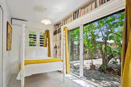 Bungalow Les Beaux Arts in เลอ ยามัน