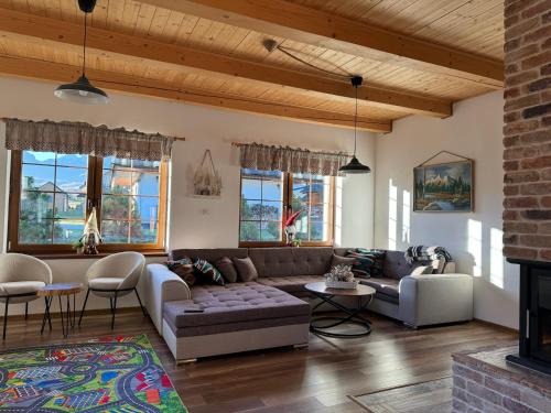 Villa Rocky View 2 in Felsőerdőfalva