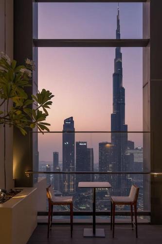 Glow Sky Suite Trendy 1BR- Dubai Mall Access by Maxx Value Homes, Dubai