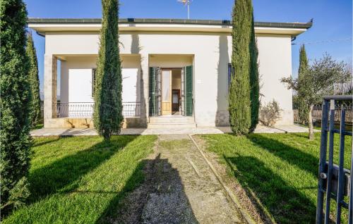  Stunning Home In Ponte Buggianese in Ponte Buggianese