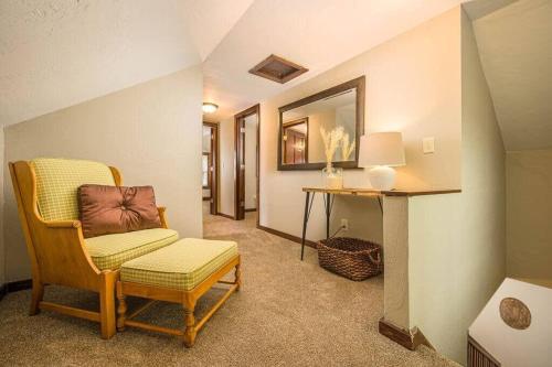 -5 Star Suite Spot - Sleeps 7 3 BR Full Remodel in Appleton, USA