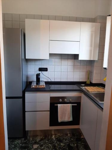 Grazioso appartamento moderno in Mirafiori, Turín (fotografie 5)