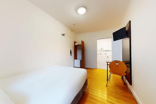 Hôtel de Ménilmontant Room Type - Double Room - Disability Access