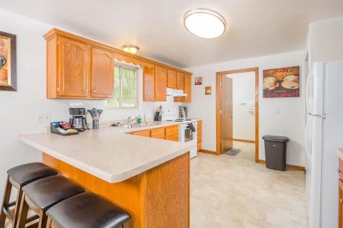-Modern Townhouse -A Short Drive to the Draft in De Pere, USA
