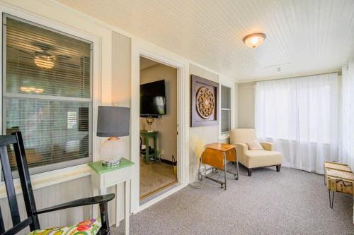 -5 Star Suite Spot - Sleeps 7 3 BR Full Remodel in Appleton, USA
