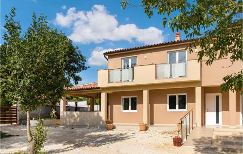 Amazing Home In Pula With Wifi – khách sạn tại Vinkuran