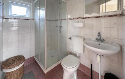 One-Bedroom Holiday Home in Tzummarum - main image
