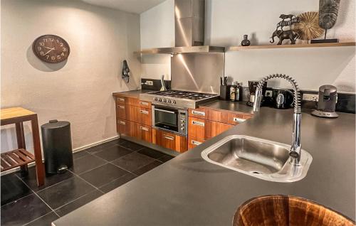 Kitchen, 2 Bedroom Gorgeous Home In Ommen in Ommen