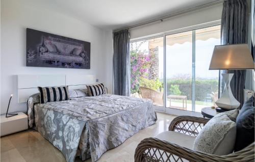 Four-Bedroom Holiday Home image 7
