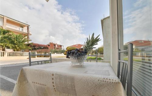 1 Bedroom Amazing Apartment In Biograd