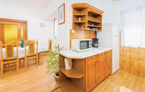 Konyha, Pet Friendly Apartment In Pobri in Pobri