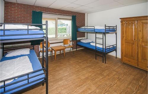 Beautiful Home In Den Ham With Kitchen in Twenterand