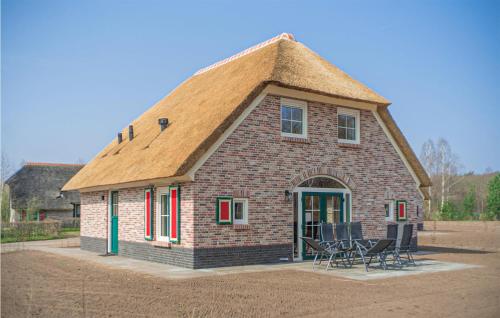 . Gorgeous Home In Den Ham With Sauna