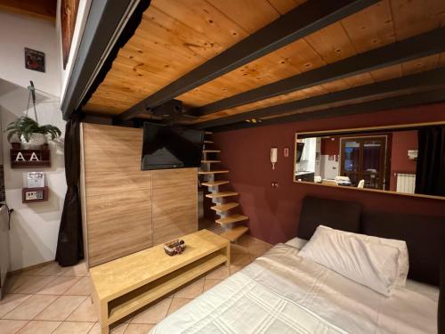 A&A Attic, Somma Lombardo (foto 3)