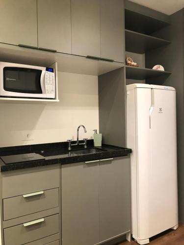 Kitchen, Refugio tranquilo ao lado da Estacao Oratorio in Sao Lucas