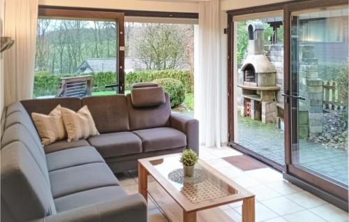 Holiday Home Gunderath With Fireplace I in 貢德拉特