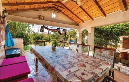Balkons/terase, Lovely Apartment In Dinjiska With House Sea View in Dinjiska