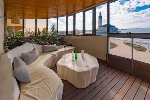 Royal Senior Suite 3Bd & 3Ba -By Appart Ayla in Sour Jdid