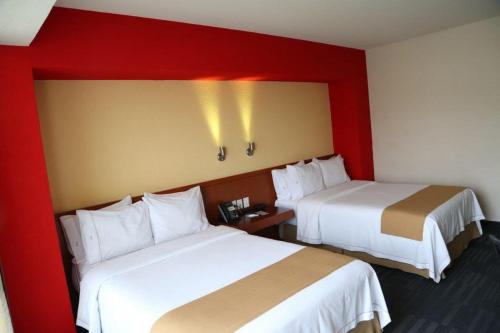610024165 Holiday Inn Express Guadalajara Expo by IHG