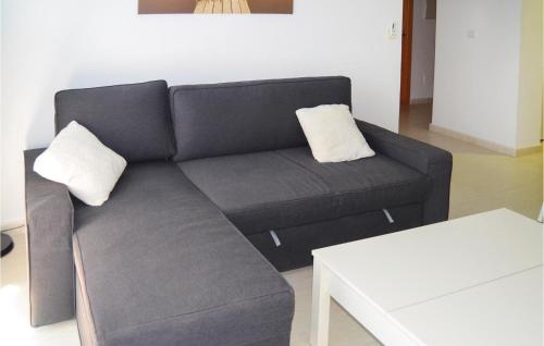 Beach Front Apartment In Orihuela Costa With Wifi - image 3