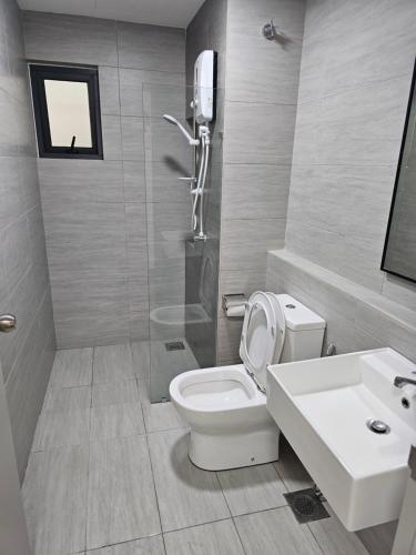 Chacha Mayabay Residence Splashmania