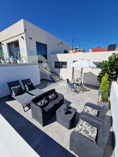 Ocean Surf Suite 4