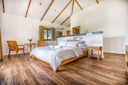 살라망카 리조트 (Salamangka Resort) in 시키호르 아일랜드