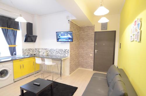 Uptown Residence Apartments - image 9