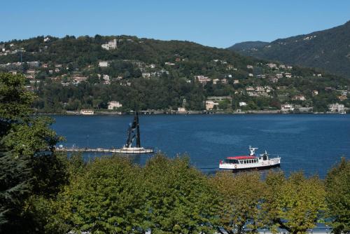 Palace Hotel Lake Como - image 5