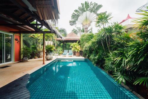 Chaba Pool Villa Private Tropical Villa With Pool, Nai Harn pláž (fotografie 3)