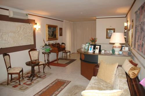 . Hotel Canusium