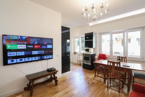 Casilina 403 Spacious Apartment 3BDR and 3 BATH, Roma (foto 2)