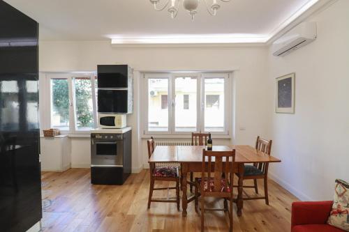 Casilina 403 Spacious Apartment 3BDR and 3 BATH, Roma (foto 9)