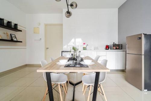 Arte Plus Jalan Ampang, KLCC Level 35 Arte Plus Jalan Ampang, KLCC Level 35