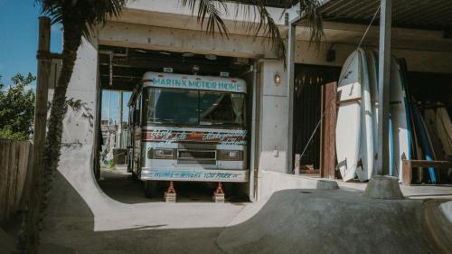 Vintage Motorhome image 5