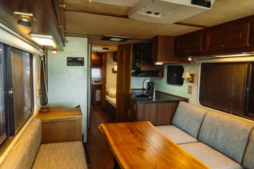 Vintage Motorhome image 3