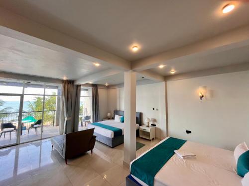 Hiru Beach Resort & Kitesurfing in Kalpitiya