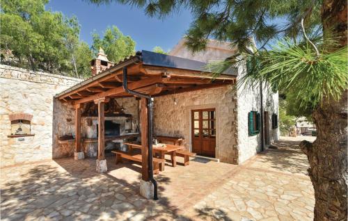 Viesnīcas āriene, Holiday Home Zastrazisce With Fireplace 03 in Zastražišće