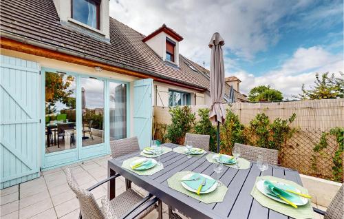 Holiday Home Mesnil St Pere Cottages De Port - image 4