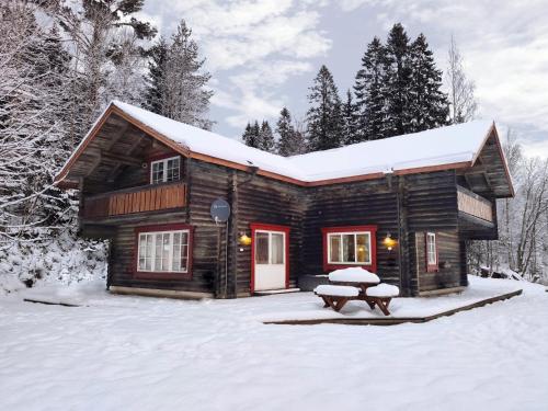 Luxurious Log House - Gränsfors 354