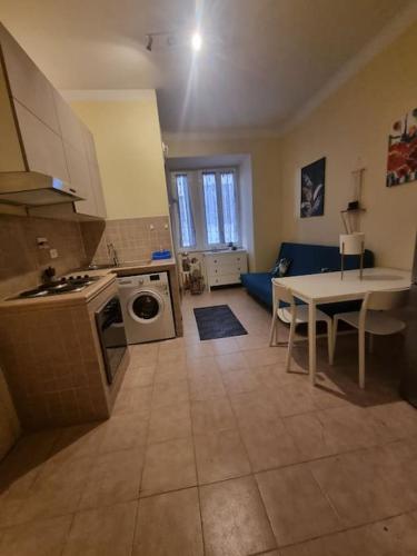 Casa intera vicino il centro per 3 persone, Rome (photo 7)