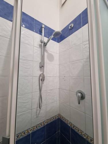 Casa intera vicino il centro per 3 persone, Rome (photo 10)
