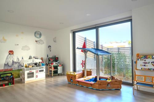 Minos Hotel - image 11