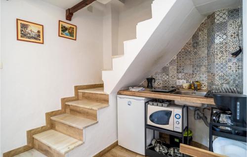 Cozy Apartment In Ubrique With Wifi Cozy Apartment In Ubrique With Wifi