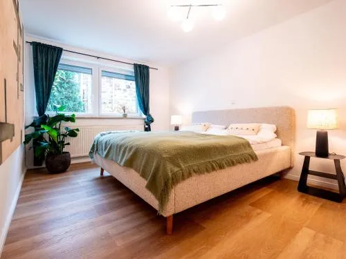 Design-Ferienwohnung Ahrweiler WiFi Parken Zentral NEU in Bad Neuenahr-Ahrweiler, Deutschland