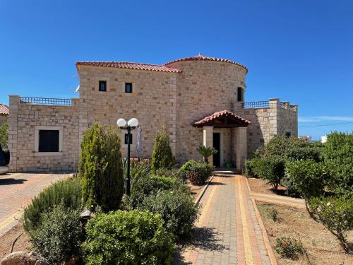 Villa Voula - Tap to explore photos