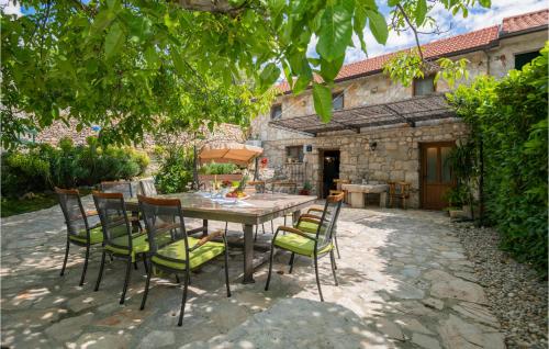 Viesnīcas āriene, Holiday Home Zmijavci I in Zmijavci