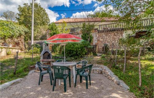 Gorgeous Apartment In Grizane With Kitchen
