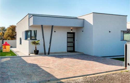 A szálláshely kívülről, Two-Bedroom Holiday Home In Peroj in Vodnjan